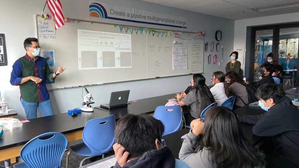 Members of the Portera and Zeiger Labs give a presentation on careers in neuroscience at East College Prep.