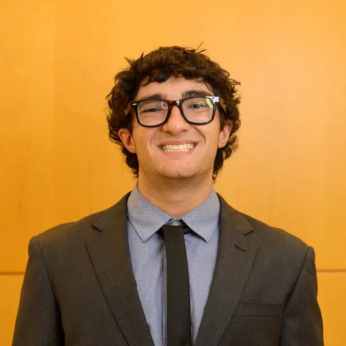 Fardean Khajehmiraki