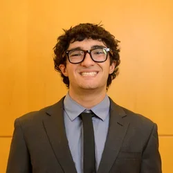 Fardean Khajehmiraki